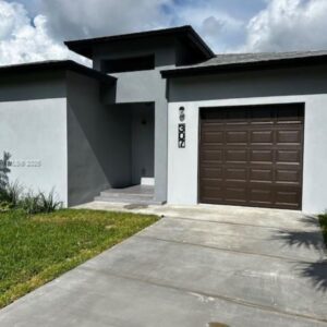 Nueva construcción. 3 dormitorios, 2 baños, 1/2 baño. Garaje para 1 coche. 307 NW 28th Ave Fort Lauderdale, FL