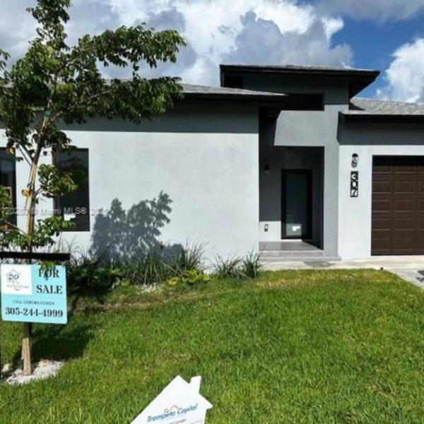 Nueva construcción. 3 dormitorios, 2 baños, 1/2 baño. Garaje para 1 coche. 307 NW 28th Ave Fort Lauderdale, FL - Image 12