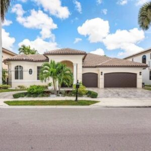 Moderno Apartamento en Boca Raton. 3 Hab en Urbana | Amenidades Estilo Resort. 2393 NW 49 ln Boca Raton FL