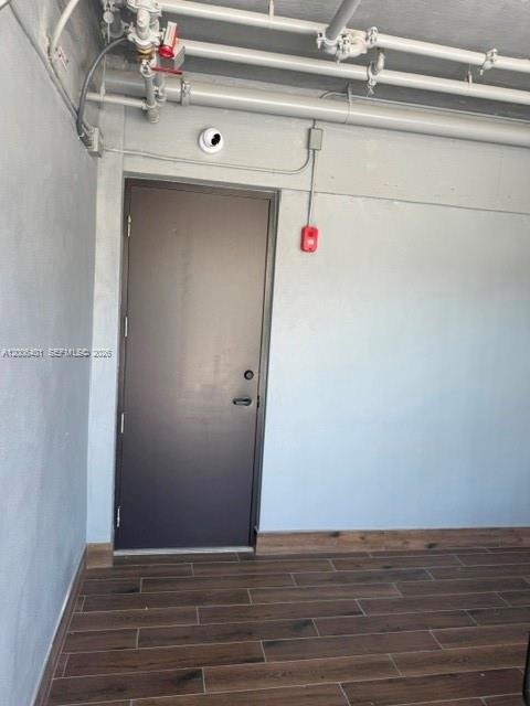 Local Comercial a Estrenar. Planta Baja. 1.200 Pies Cuadrados, Apto Múltiples Rubros, Excelente Ubicación. Hallandale Beach, FL - Image 2