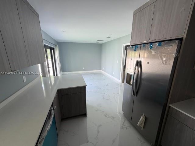 Casa a Estrenar 3/2. Planta Baja. Todo Nuevo, Ventanas de Impacto, Cerca de I-95 y el Mar. Hallandale Beach, FL - Image 20