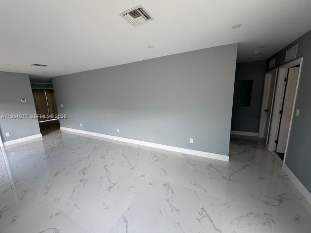 Casa a Estrenar 3/2. Planta Baja. Todo Nuevo, Ventanas de Impacto, Cerca de I-95 y el Mar. Hallandale Beach, FL - Image 32