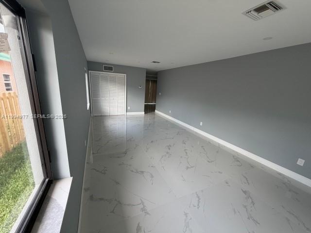 Casa a Estrenar 3/2. Planta Baja. Todo Nuevo, Ventanas de Impacto, Cerca de I-95 y el Mar. Hallandale Beach, FL - Image 33